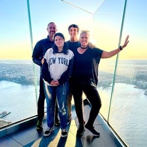 Meet your Posher, Kym